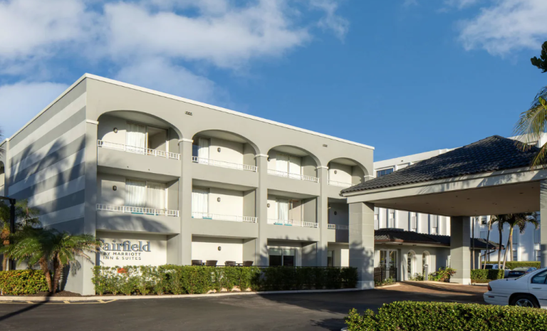 Fairfield Inn & Suites Palm Beach